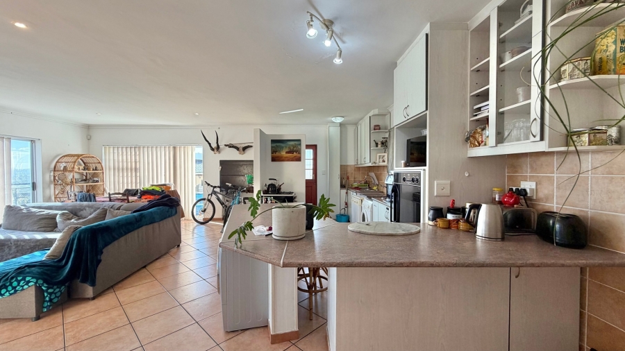 3 Bedroom Property for Sale in Mountainside Western Cape